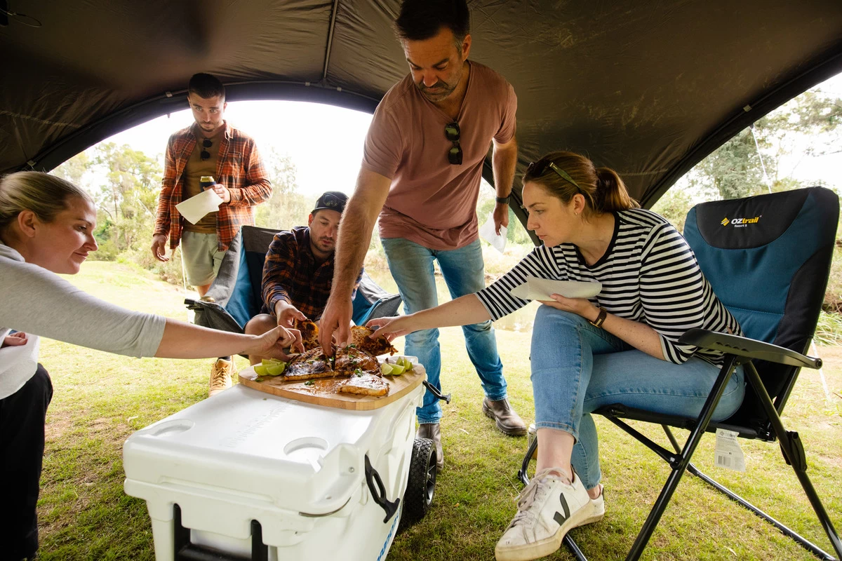 Oztrail Resort 5 Position Arm Chair - Navy - Image 4
