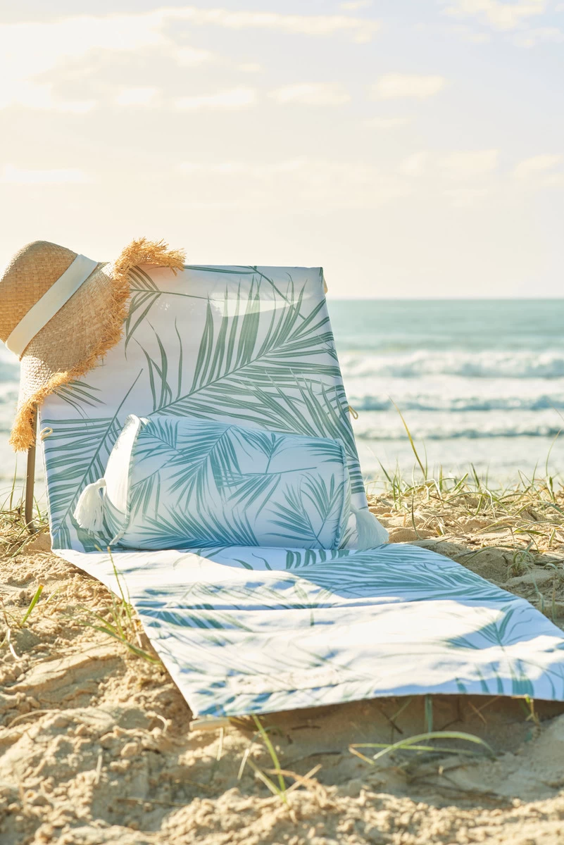 Oztrail Palm Club Beach Mat Chair - Palm Cove Green - Image 5